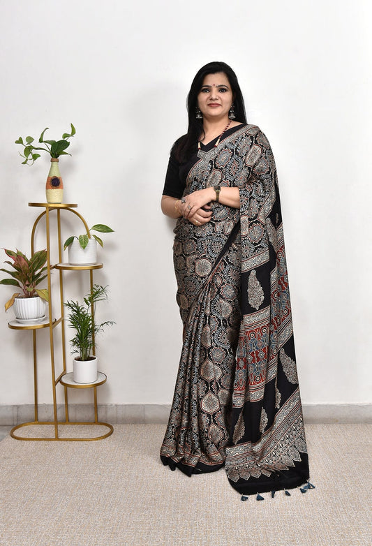 BLACK COLOR AJRAKH SAREE.